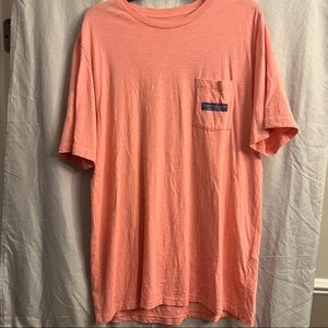 Men’s NWOT Vineyard Vine t-shirt.